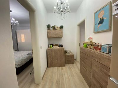 Albánsko, Moderne zariadený 3-izbový byt v časti Golem - 6
