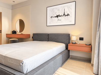 Golem, štýlový studio apartmán v hotelovom komplexe – kompletne zariadený, s balkónom