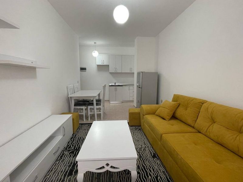 Novozariadený apartmán na 9.-tom podlaží - 1