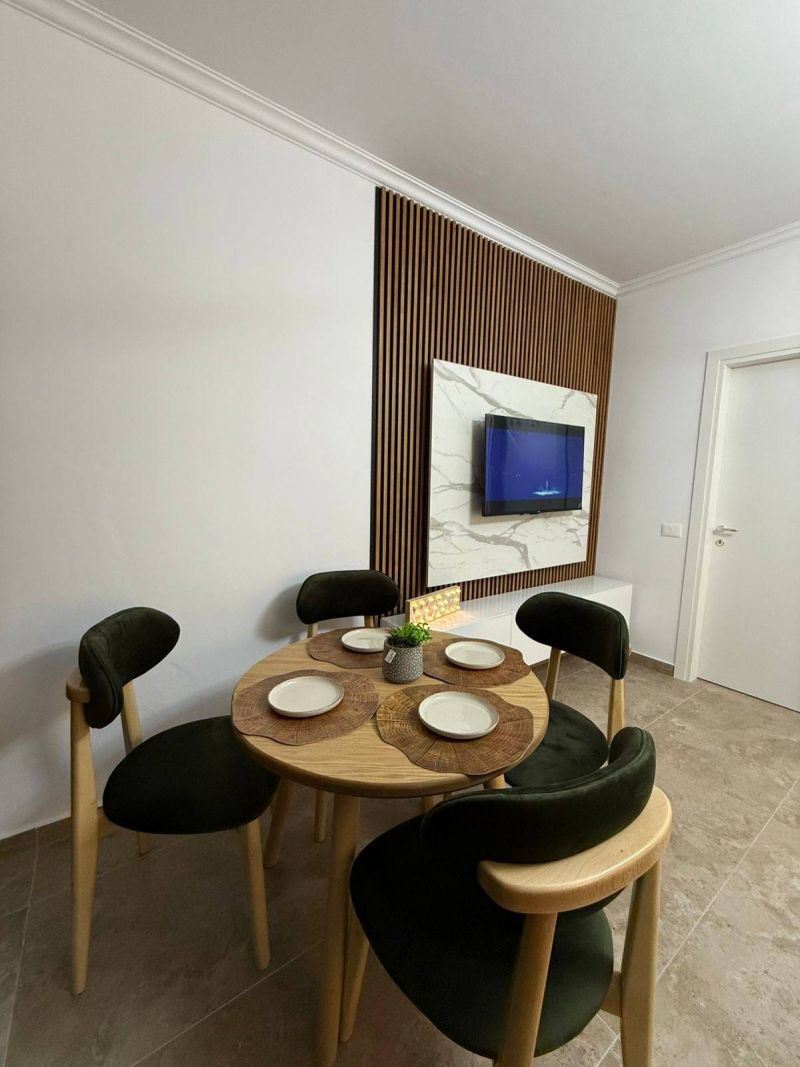 Štýlový 1+1 apartmán s čiastočným výhľadom na more - 8