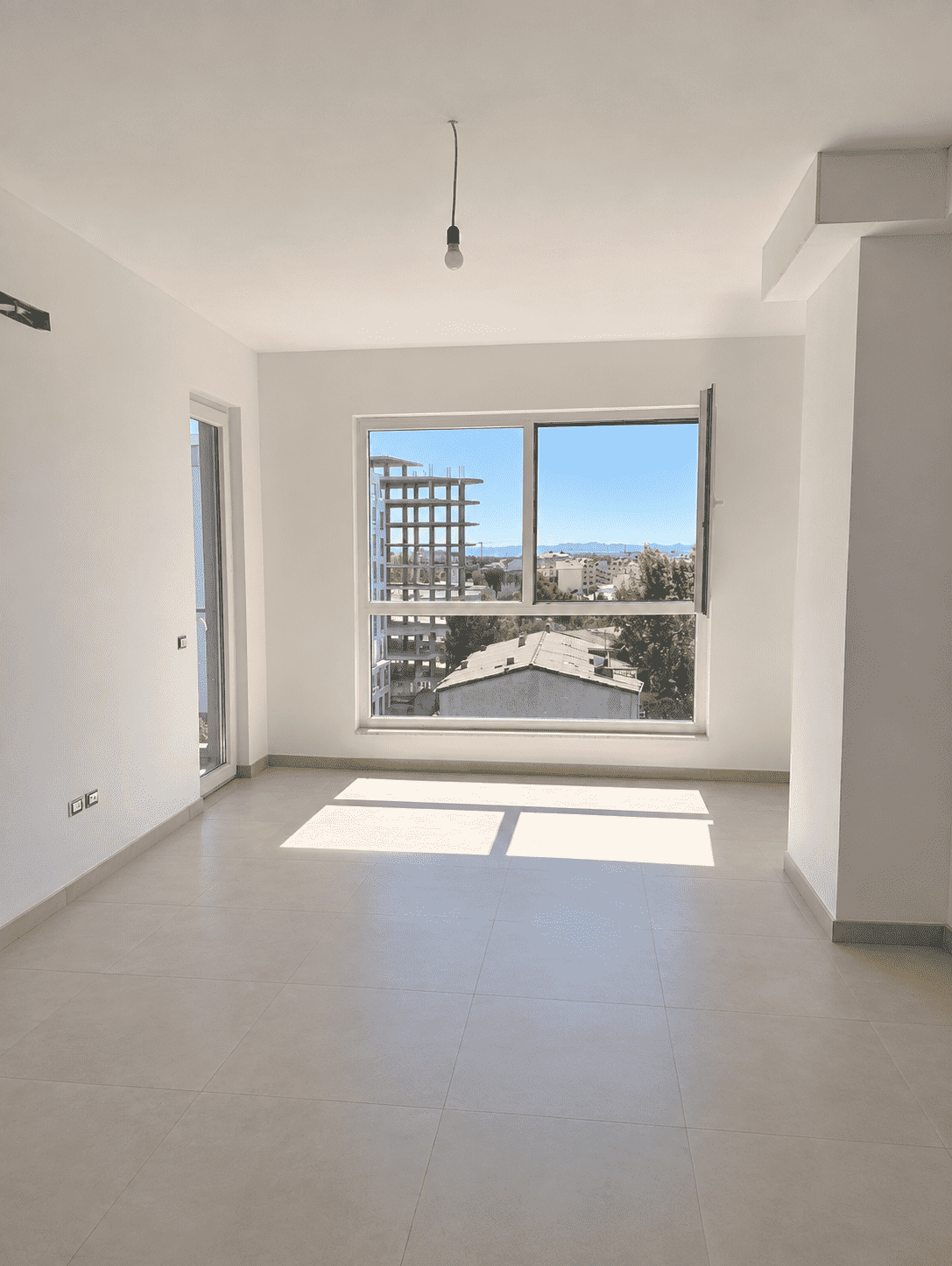 3-izbový apartmán na 6. poschodí s výhľadom na more, Montevideo Residence - 7