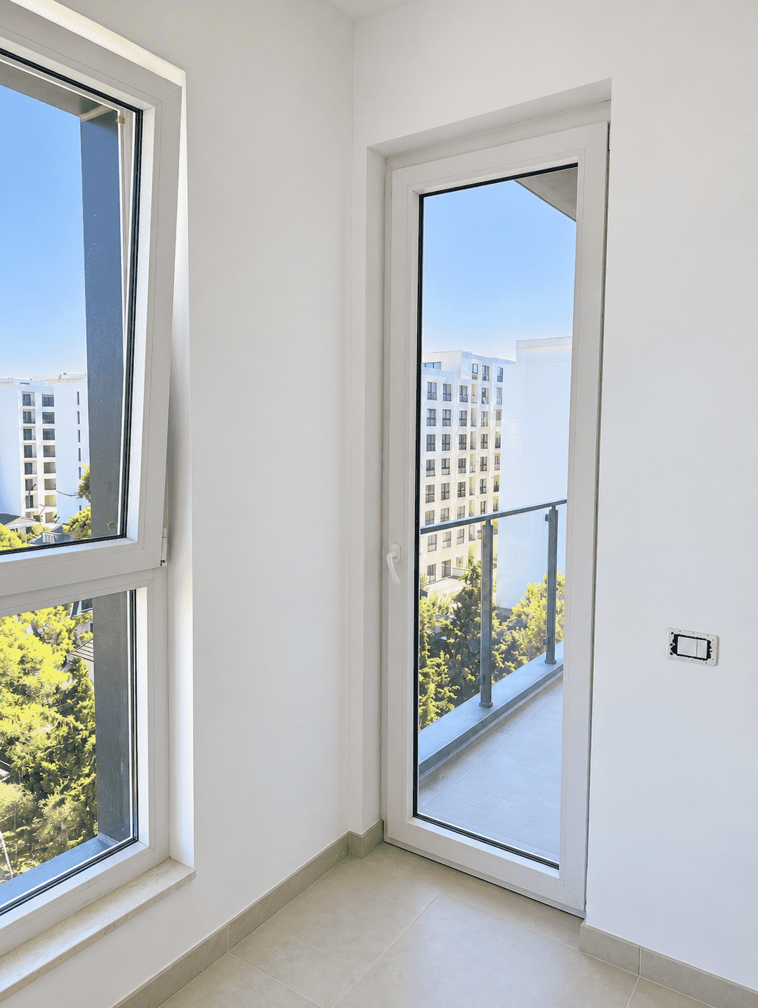 3-izbový apartmán na 6. poschodí s výhľadom na more, Montevideo Residence - 9