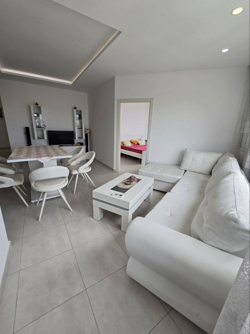 Zariadený 2+1 apartmán pri mori v letovisku Drač/Durres - 3
