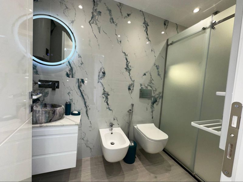 ZĽAVA! Krásny, moderný apartmán v novostavbe s dvoma spálňami - 8