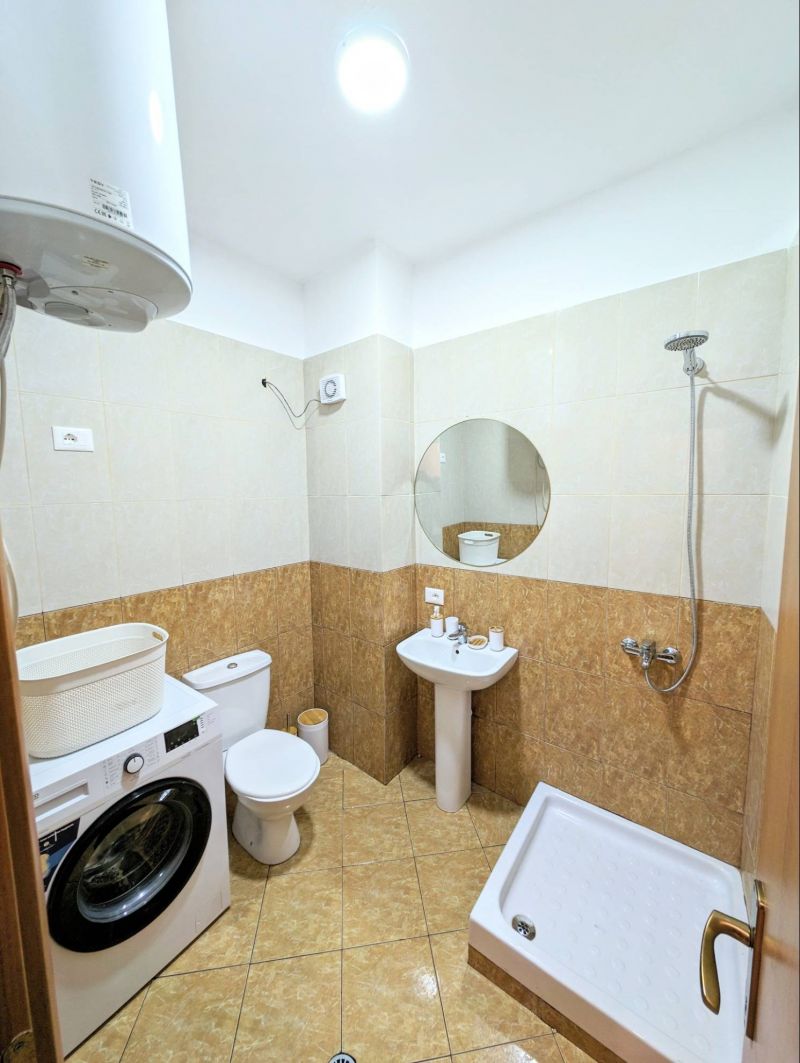 Stylish 1+1 apartment with a balcony in Golem - 13