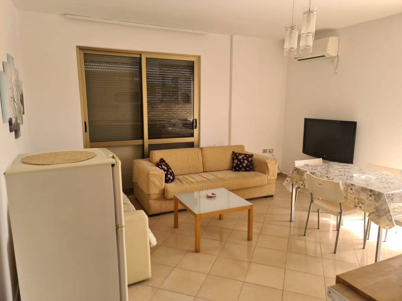 2+1 apartment in the complex + 40 m2 terrace and garage included in the price - 2