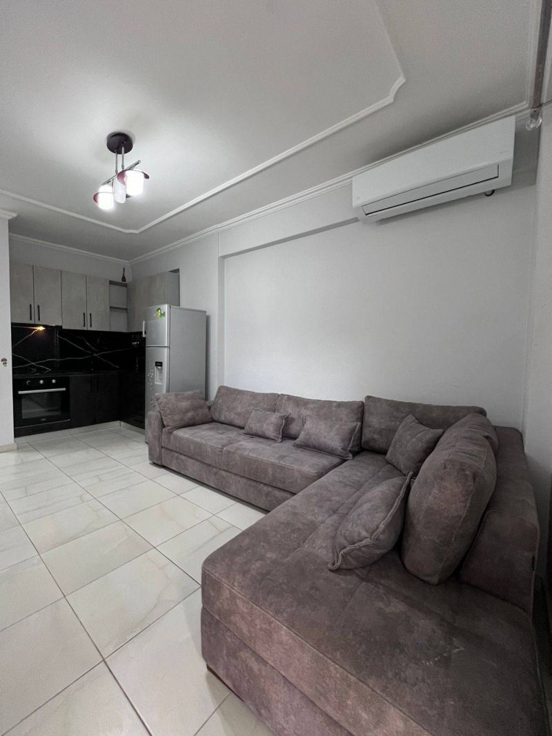 Apartment in the second row from the beach for a great price! - 3