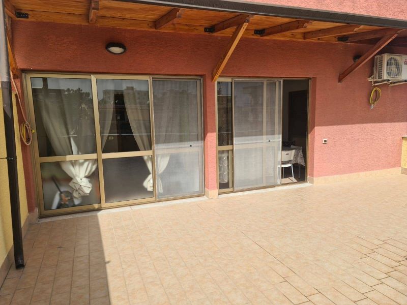 2+1 apartment in the complex + 40 m2 terrace and garage included in the price - 1