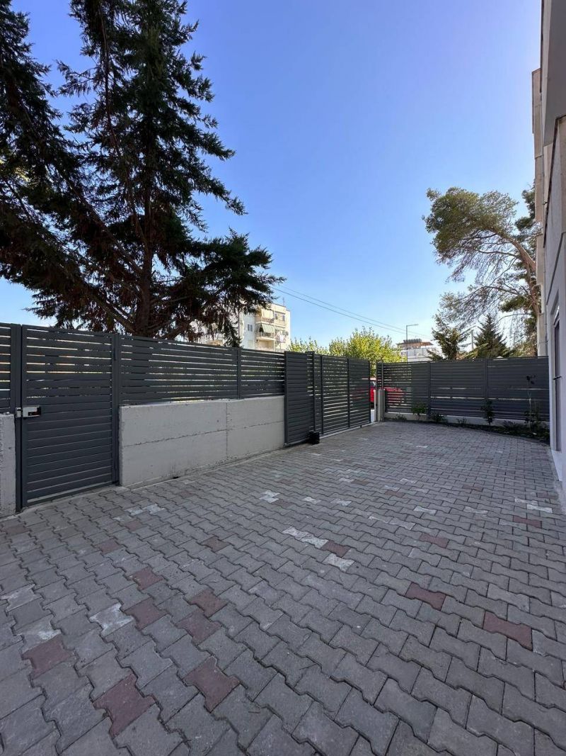 1+1 apartment in the Vienna complex with parking in the yard - 8