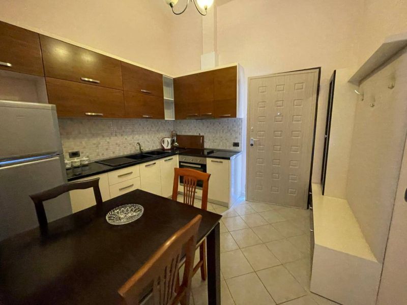 1+1 apartment in a lucrative location near the sea - 4
