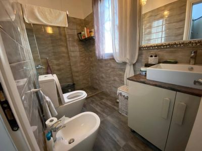 Albania, Modernly furnished 3-room apartment in Golem - 7