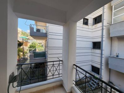 Saranda, apartment with two separate bedrooms - 11