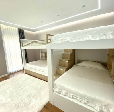 Albania, 5-room apartment furnished by an architect - 8