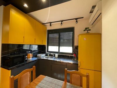 2.-izb. apartmán na piatom podlaží s balkónom - 5