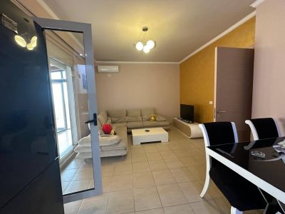 Apartmán s dvoma spálňami, dvoma kúpelňami a výhľadom na more + terasa - 2