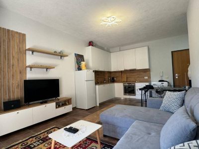 Na predaj 1+1 apartmán na šiestom podlaží, len 200m od mora - 2