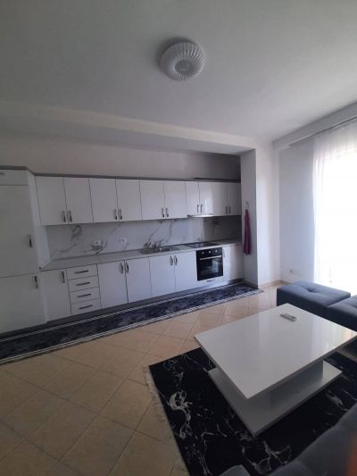 Completely renovated, 3rd room. an apartment - 1