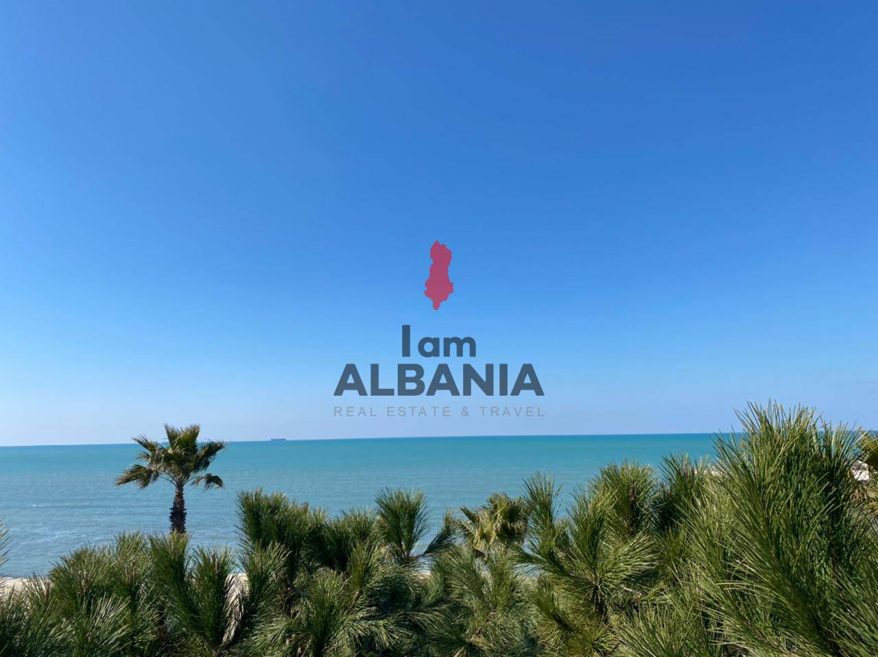 Albánsko, veľkometrážny byt v skvelej lokalite a výhľadom na more