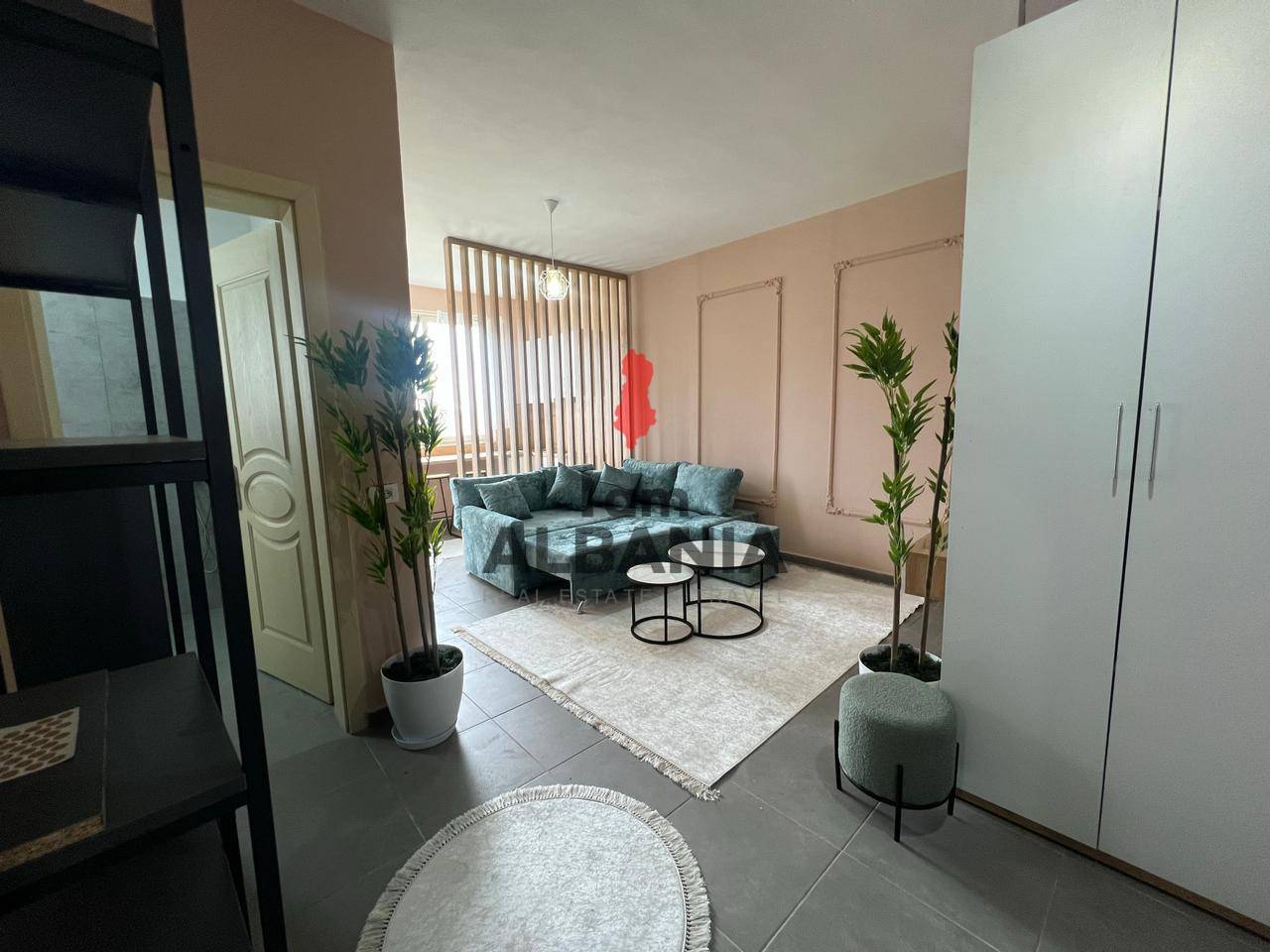 New studio for sale in a building with an elevator